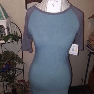 Fitted pencil dress